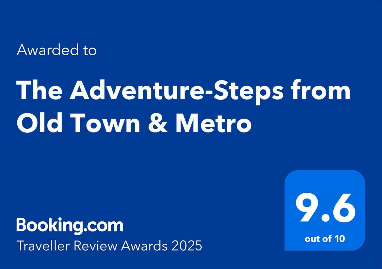 Steps2 Old Town & Metro - The Adventure Lägenhet Bukarest Exteriör bild